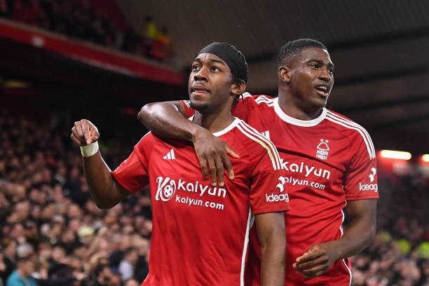 梅威瑟就以 梅威瑟就以