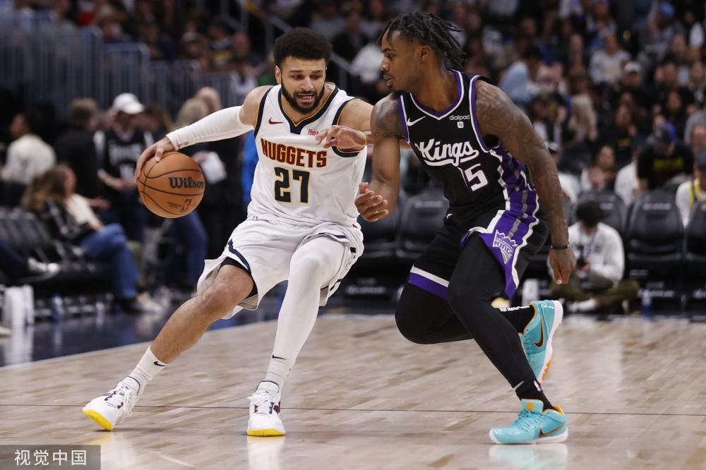 队在比赛中 队在比赛中