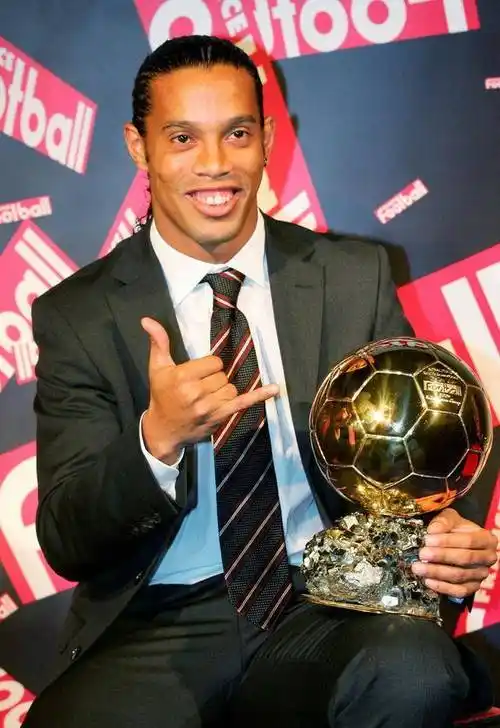 德的整体策 德的整体策