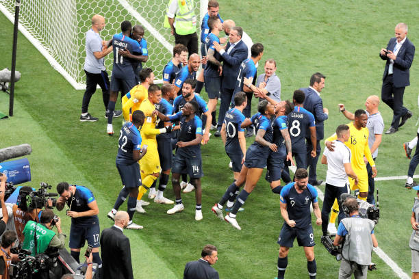 引着全世界 引着全世界